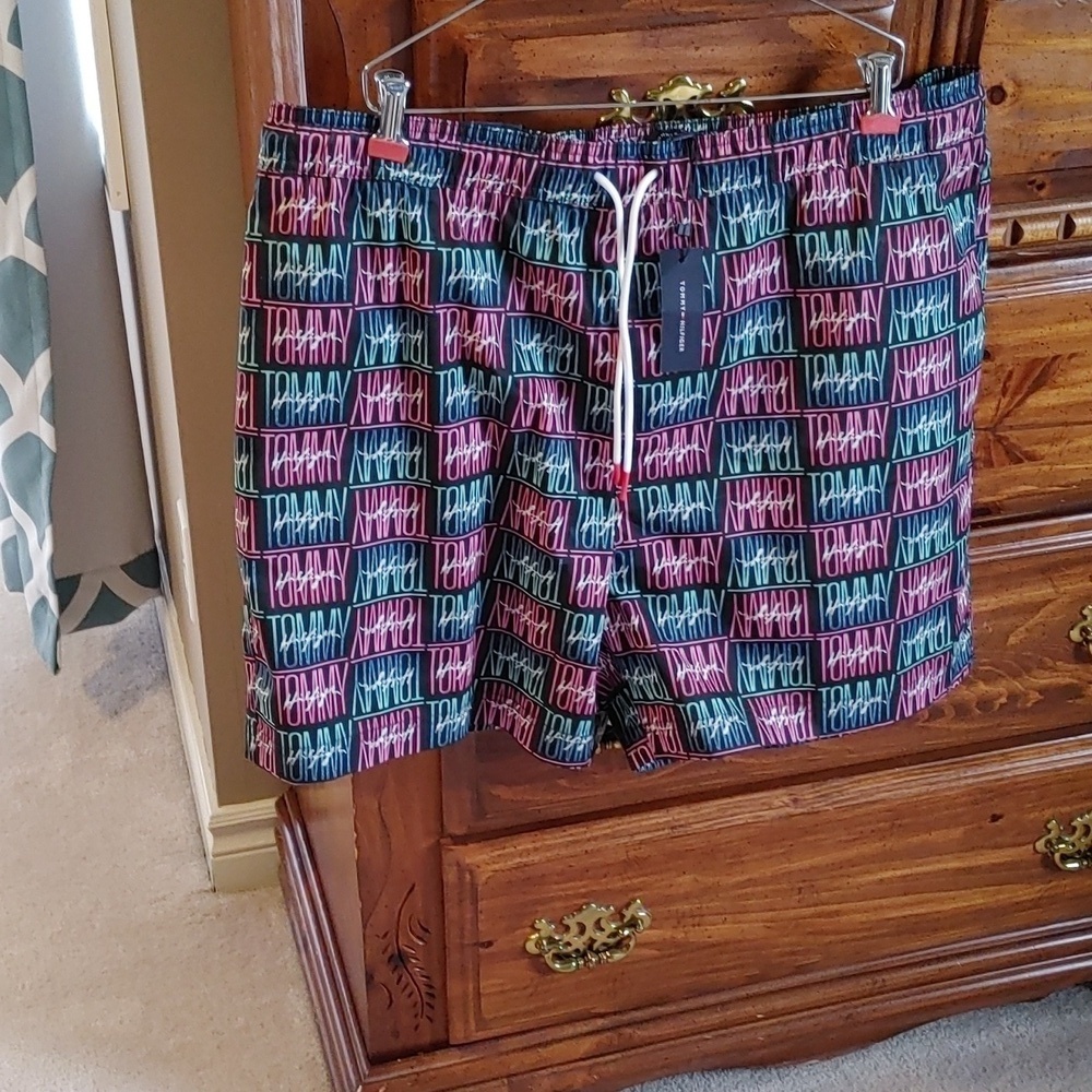 NWT Men's Tommy Hilfiger Colourful Swim Trunks Short size 3X